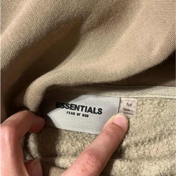 Essentials Fear of God Hoodie - Picture 3 of 6